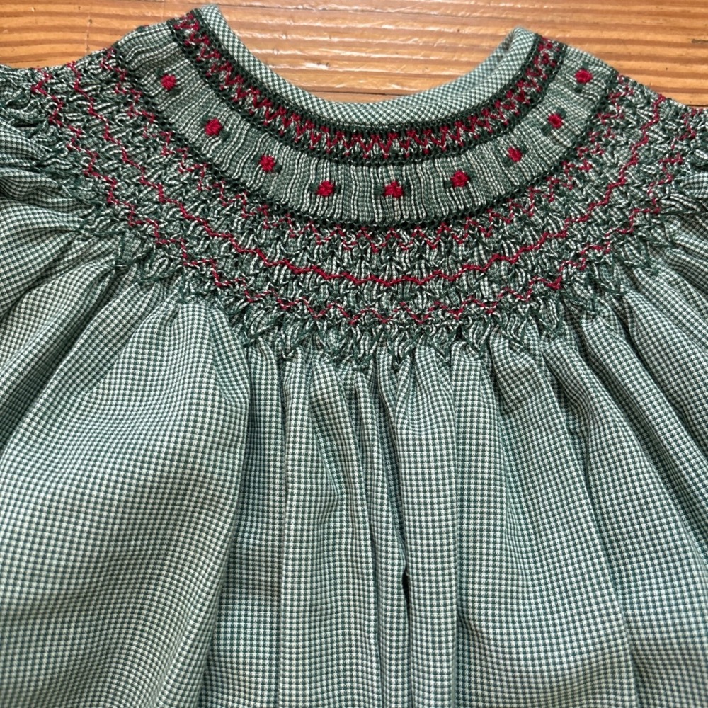 Another One of Heather's Smocked‎ Bishop Dress Kids Green Gingham SIZE 23in L - Picture 5 of 8